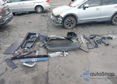 2018 Toyota Highlander Le из США, поврежденный, VIN 5TDBZRFH4JS873023